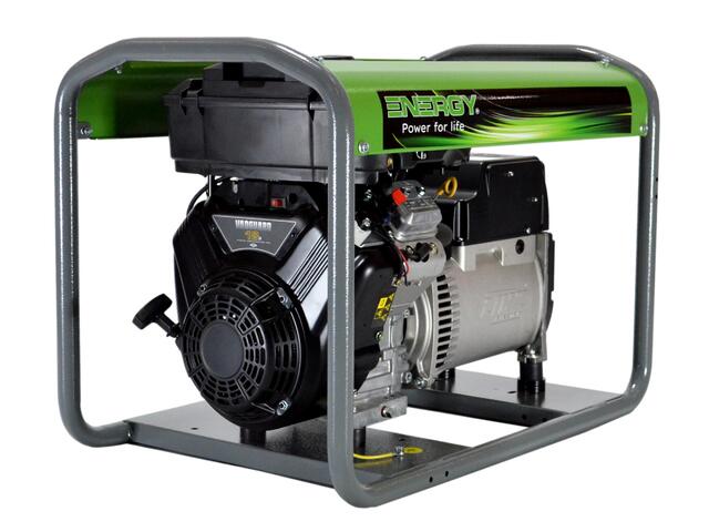 Stromerzeuger Benzin 12kVA 230V 50Hz
Benzinmotor Briggs & Stratton 18PS, Seilzugstart, 8,5 Liter Tank
LINZ Generator mit AVR Regelung
leichter Rohrrahmen, Steckdosen CEE 400V 32A 3P+N+T, CEE 230V 16A 2P+T